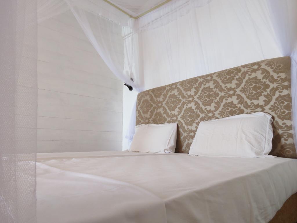 Why Not Guest House Hikkaduwa Dış mekan fotoğraf